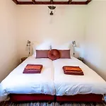 Prachtige By Bed En Boshuisjes Πάρκο διακοπών *