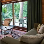 Πάρκο διακοπών Prachtige By Bed En Boshuisjes *