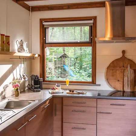 Bed En Boshuisjes Semesterpark *